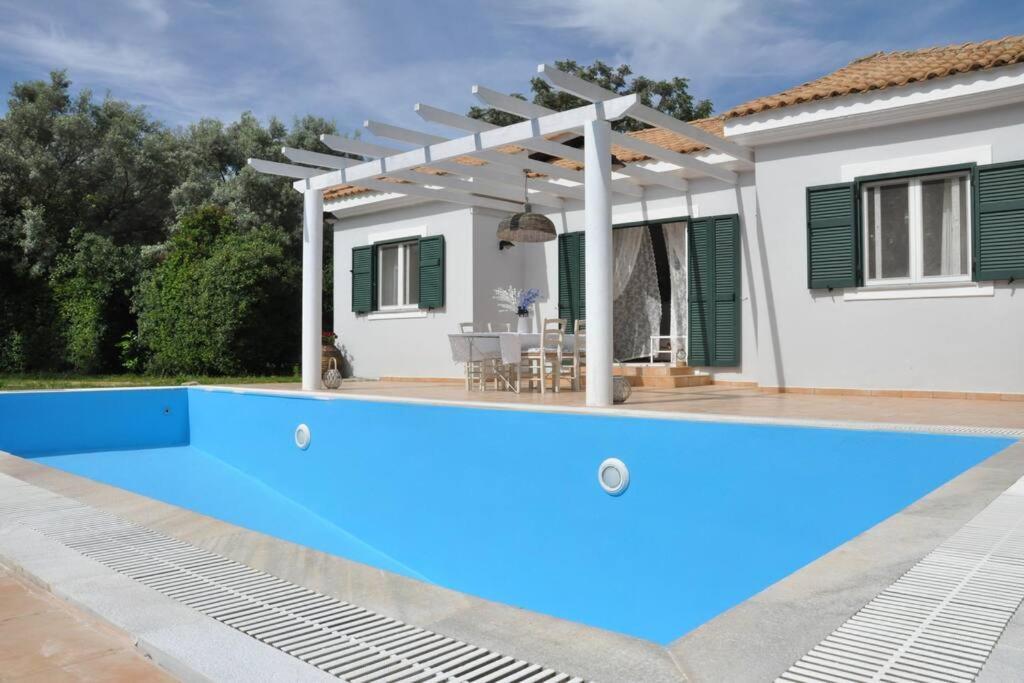 Villa Erietta Near Lefkas Center Apólpena Kültér fotó